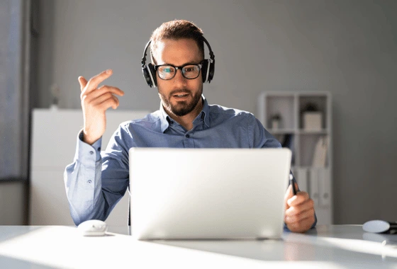 Consultor de servicios empresariales Areté consulting